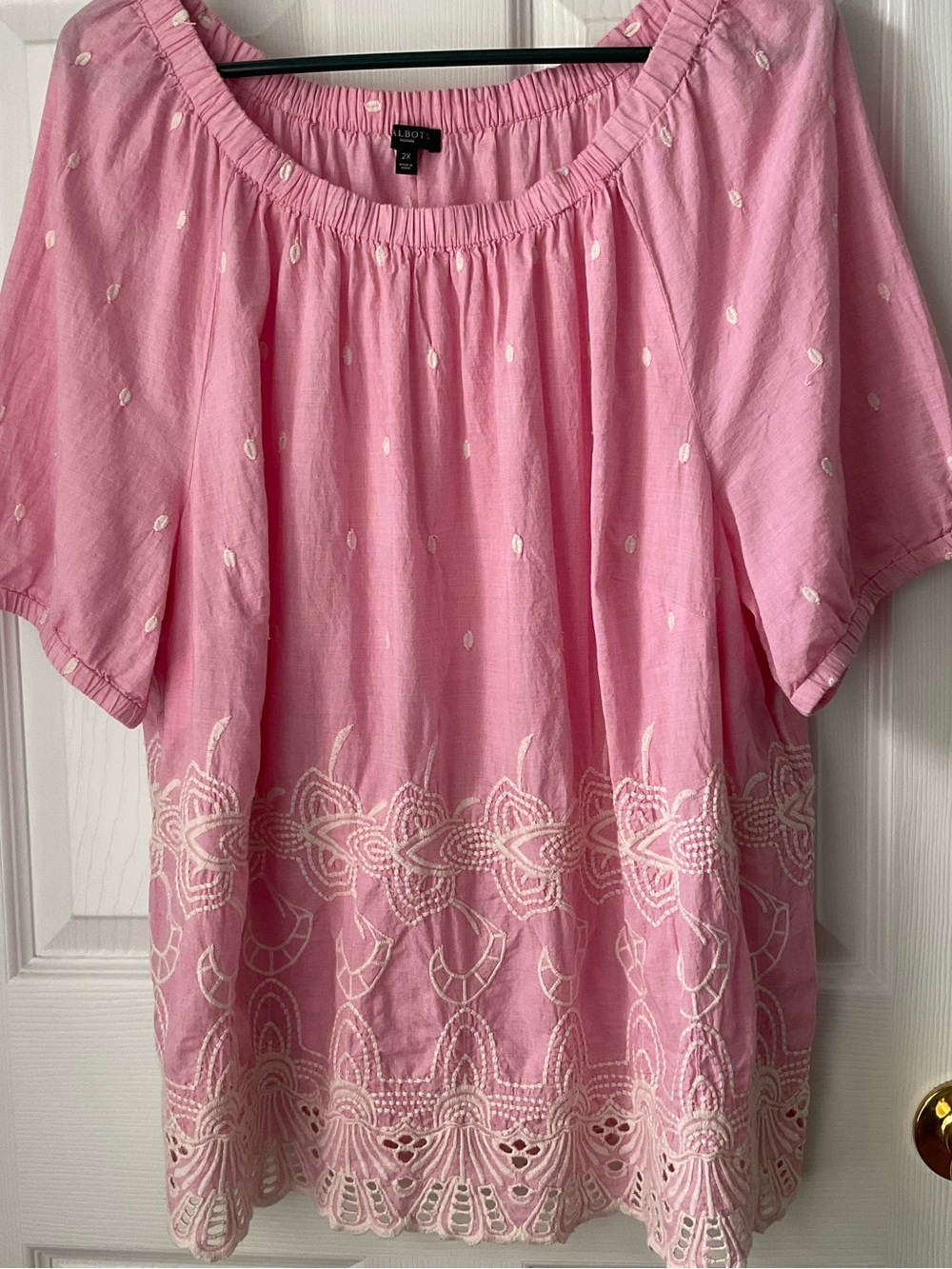 Talbots Pink Eyelet Appliqué Top Size 2X Like New - Picture 3 of 9